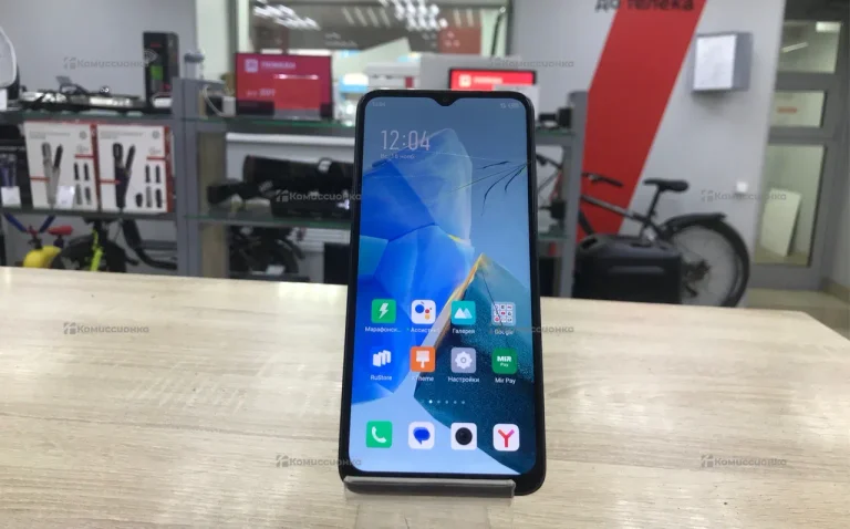 Infinix Hot 30i 4/64 ГБ