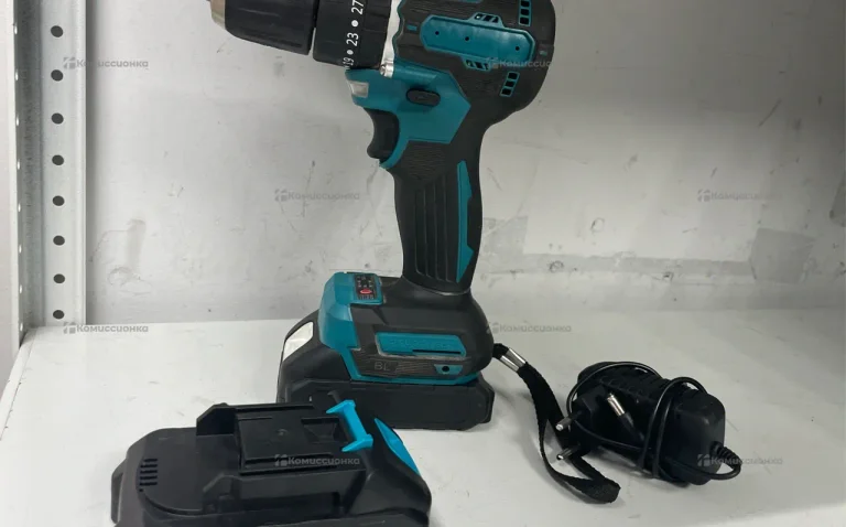 Дрель шуруповерт синий