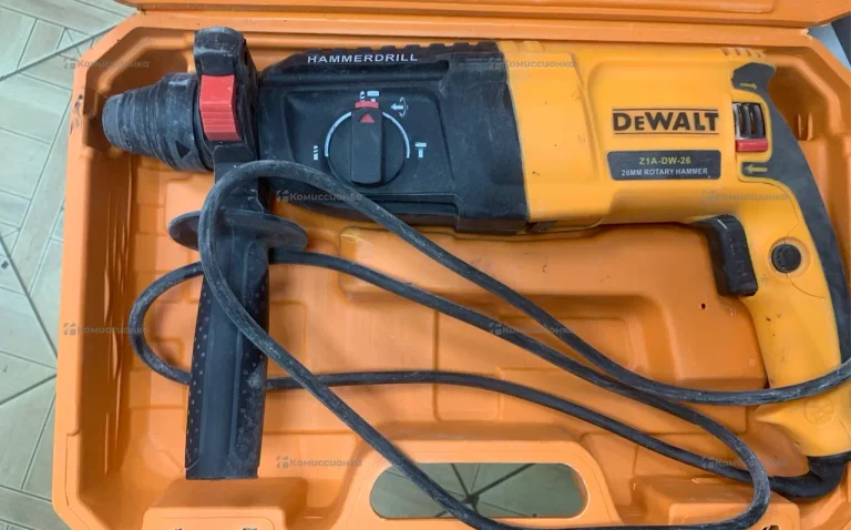перфоратор Dewalt replica