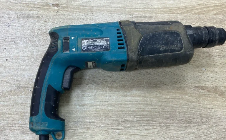 Перфоратор makita HR2470