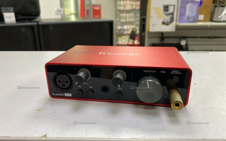 Звуковая карта Focusrite Scarlett solo gen3