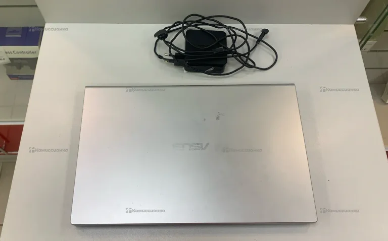 Ноутбук  Asus vivobook F515J