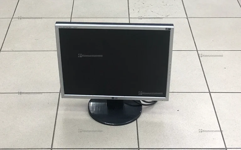 Монитор LG Flatron L1953TR