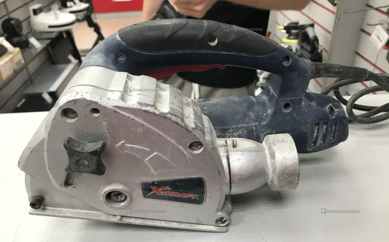 Штроборез X-kraft CW125CH