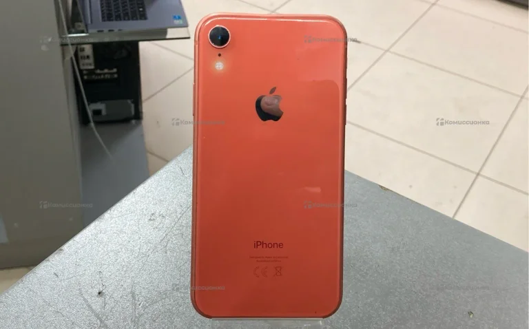 Apple iPhone XR 3/128 ГБ