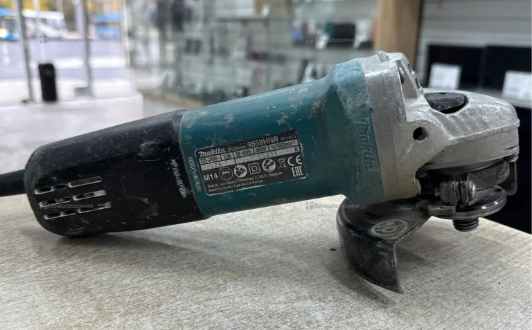 УШМ Makita 9558HNR