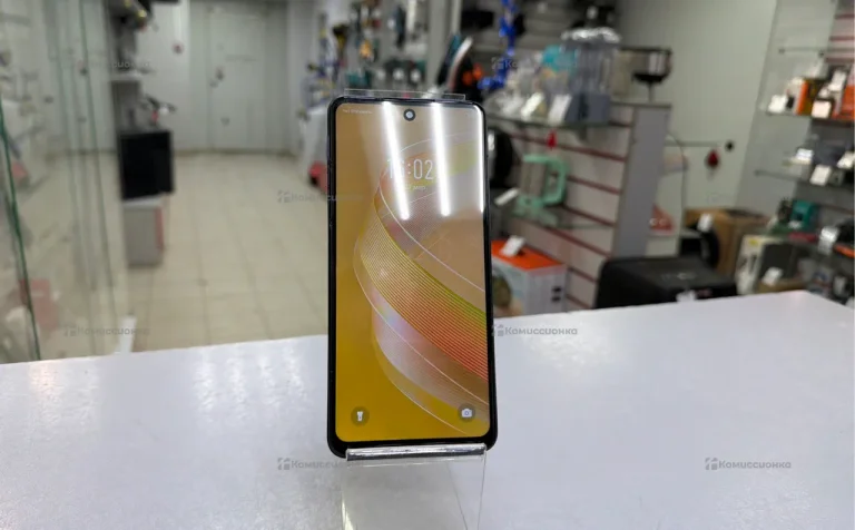 Infinix Smart 8 Plus 8/128 ГБ