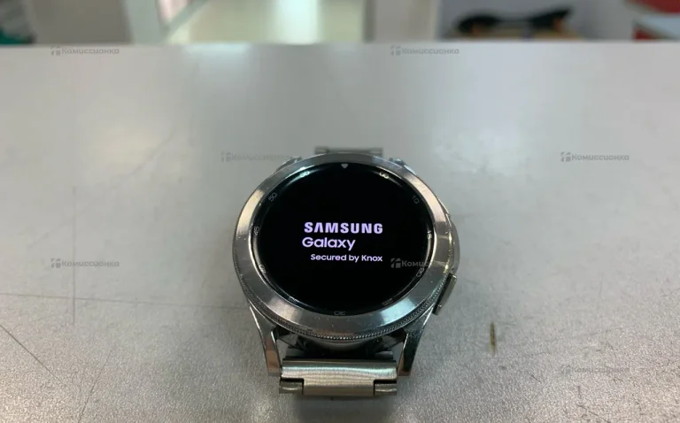 Часы  Samsung watch 4 classic 40mm