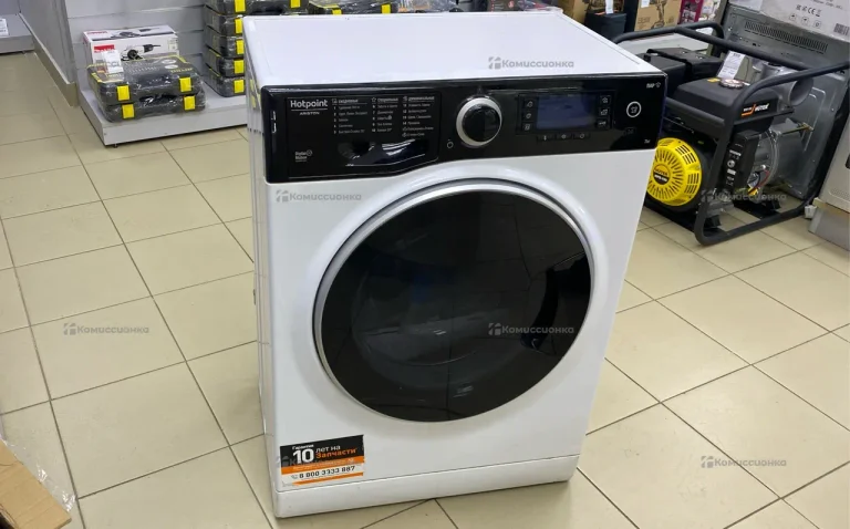 Стиральная машина  hotpoint ariston