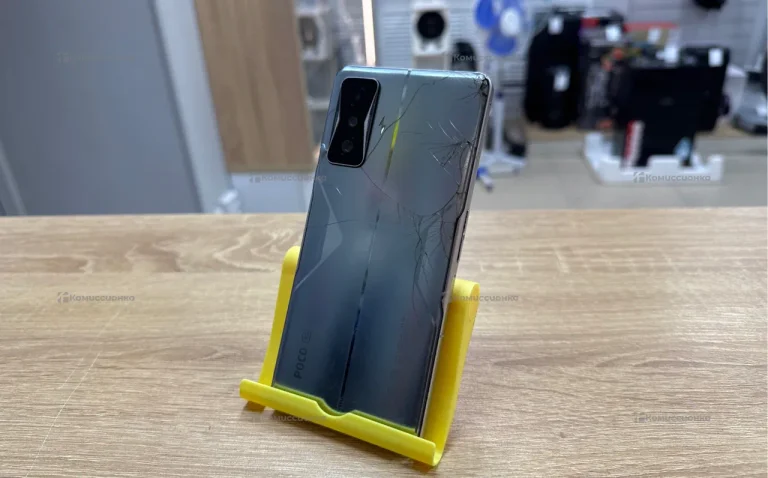 Xiaomi Poco F4 GT 12/256 ГБ