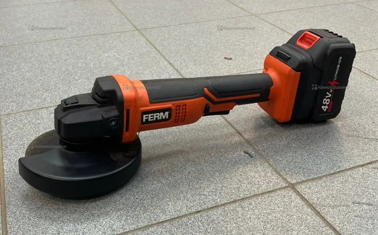 Шлифмашина угловая FERM AGM1131