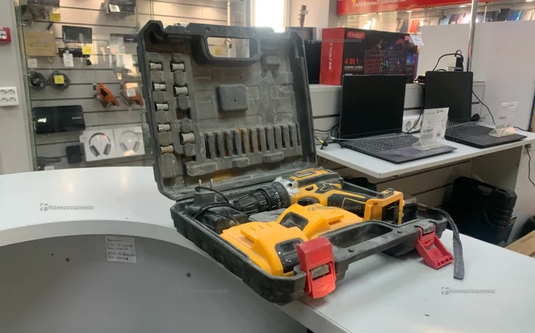 Шуруповерт Marian