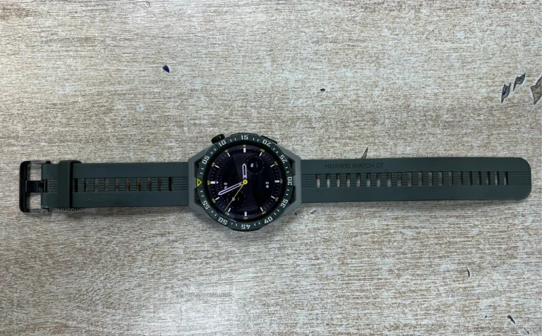 Часы Huawei Watch GT 3 SE
