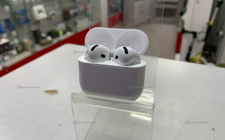 Наушники Apple Airpods 4