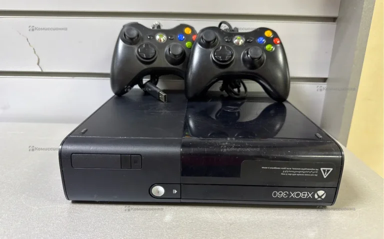Приставка Xbox 360 e 500гб