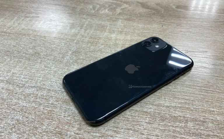 Apple iPhone 11 4/128 ГБ