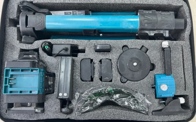 Лазерный уровень Makita (реплика) 16 line