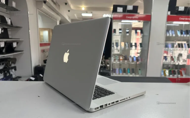 Ноутбук  MacBook Pro 2012