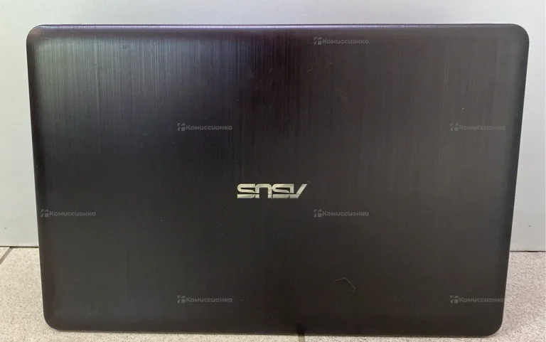 Ноутбук ASUs R540S