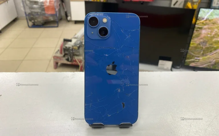 Apple iPhone 13 4/128 ГБ