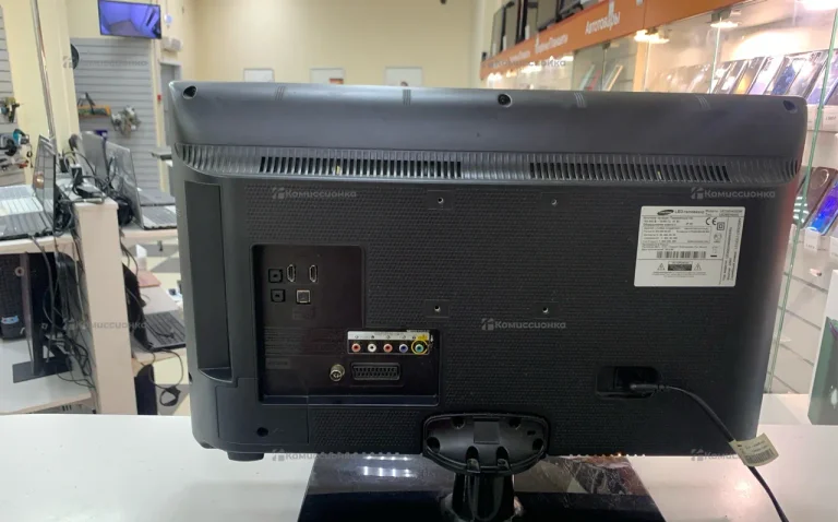 Телевизор Samsung UE26EH4000