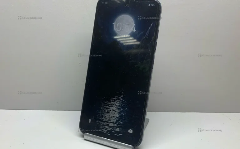 Tecno Spark Go 1 8/128 ГБ