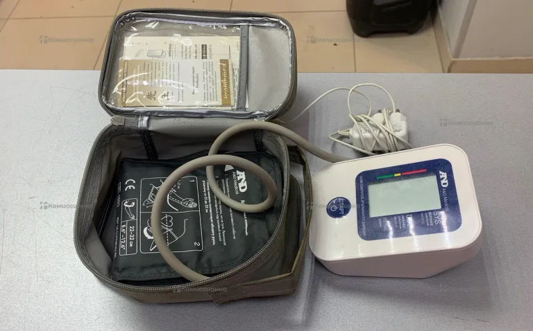 тонометр AND Medical