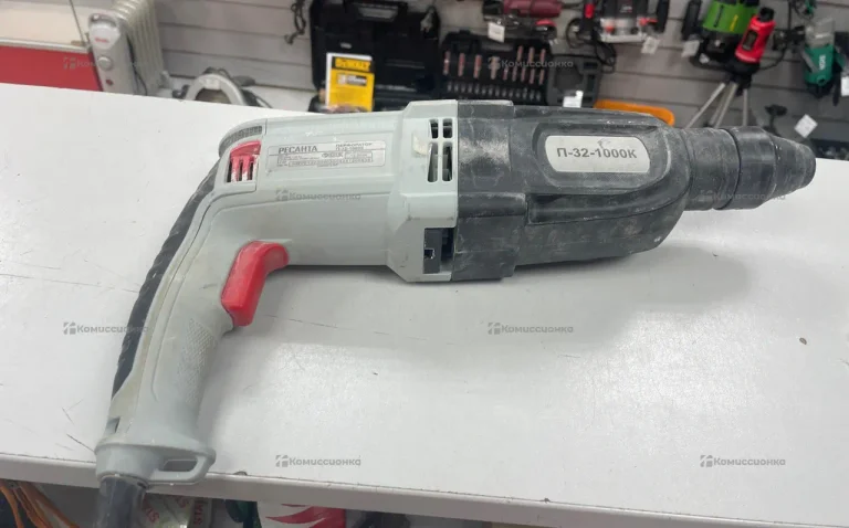 Перфоратор Ресанта П-32-1000К