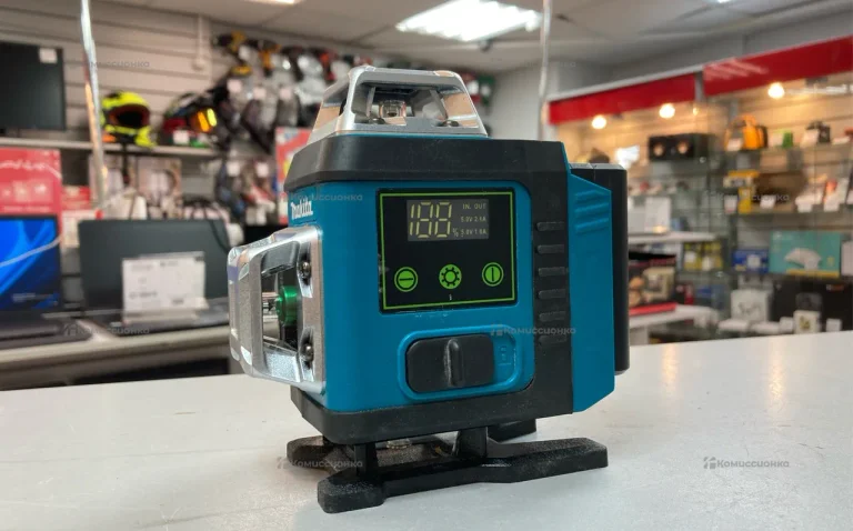 Лазерный Нивелир Makita 4D Replica