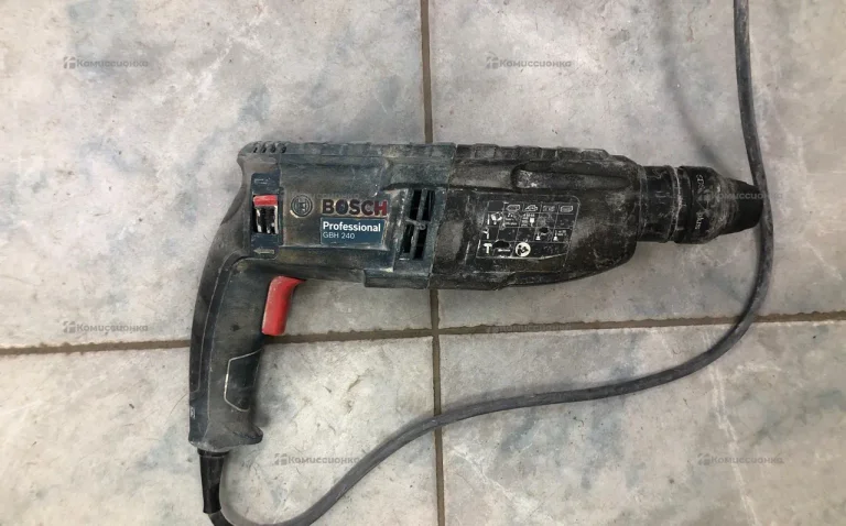 Перфоратор Bosch GBH 240