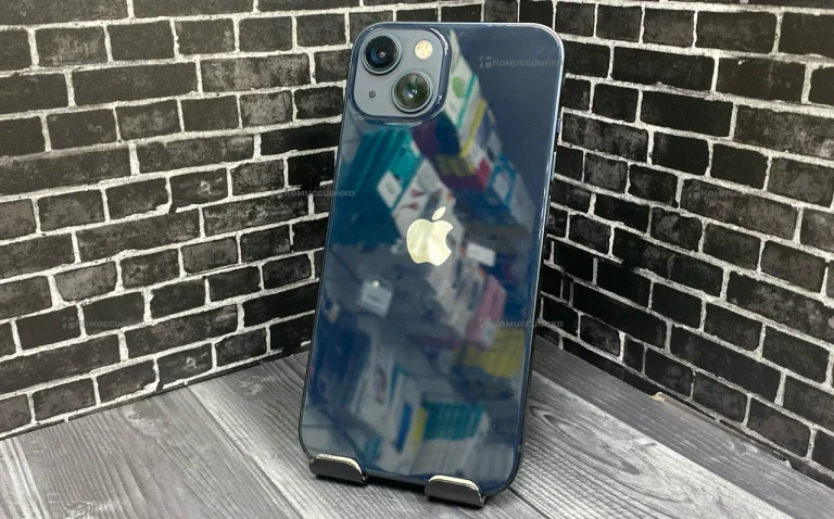Apple iPhone 13 4/128 ГБ