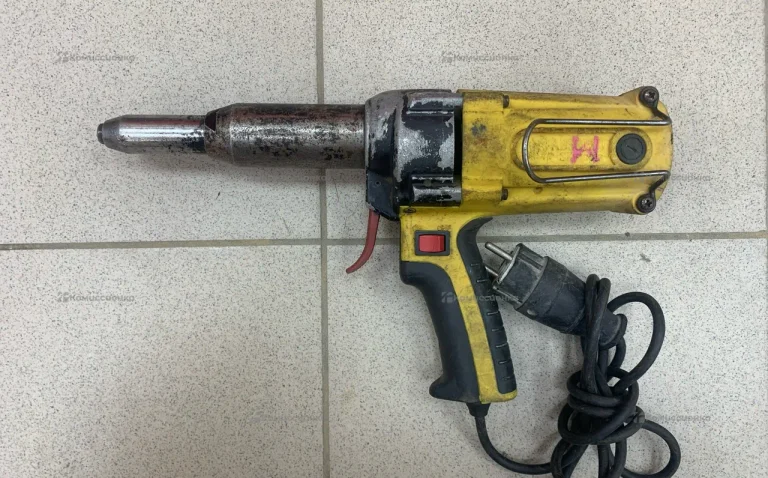 Заклепочник электрический Skytools SK1006
