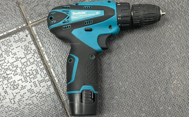 Шуруповерт Makita (реплика)