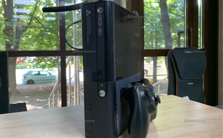 Приставка Xbox Xbox 360