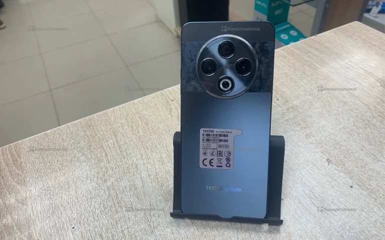 Tecno Spark 30 8/256 ГБ