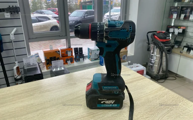 Шуруповерт Макита реплика