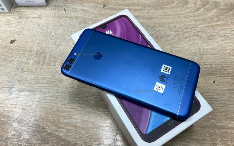 Huawei P smart 3/32 ГБ