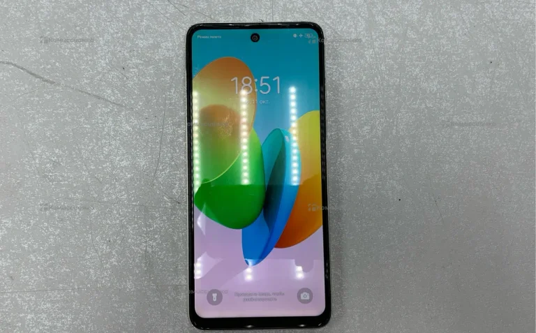 Tecno Spark 20C 4/128 ГБ