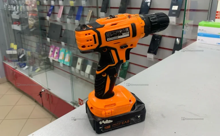 Шуруповерт Вихрь 18В