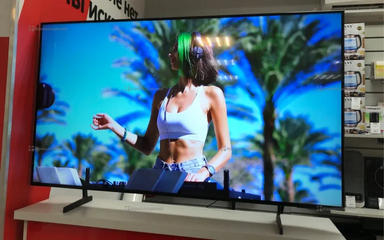 Телевизор Samsung UE55DU7100U