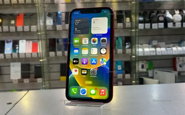 Apple iPhone XR 64 ГБ
