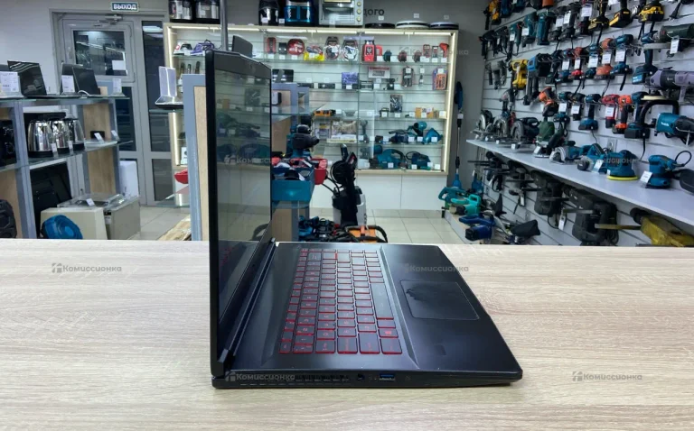 Ноутбук MSI GF63 Thin 11UC