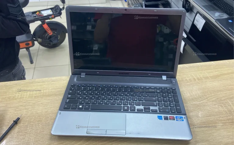 Ноутбук  Samsung 350V