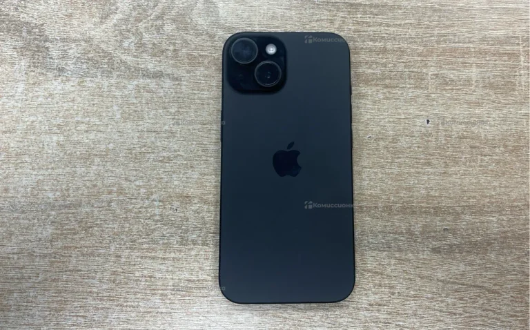 Apple iPhone 15 6/128 ГБ