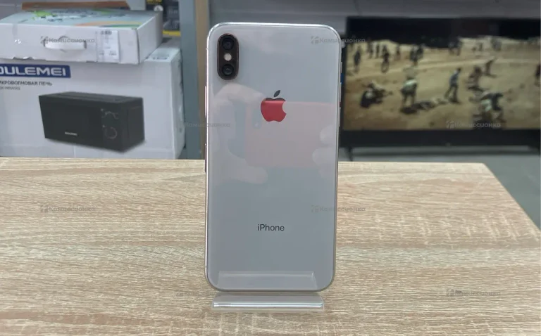 Apple iPhone X 3/256 ГБ