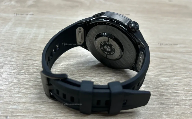 Часы Huawei Watch GT 5 Pro