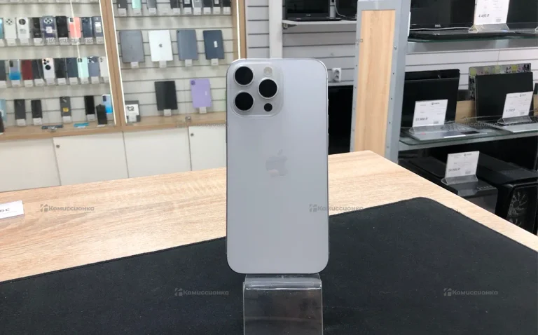 Apple iPhone 16 Pro Max 8/256 ГБ