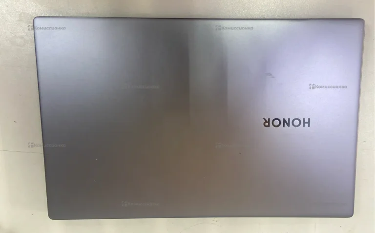 Ноутбук  Honor