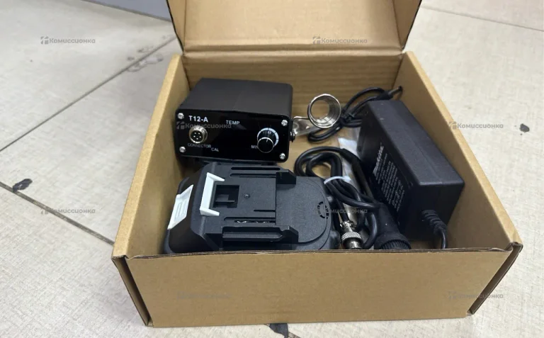 Паяльник аккумуляторный Makita SRG21