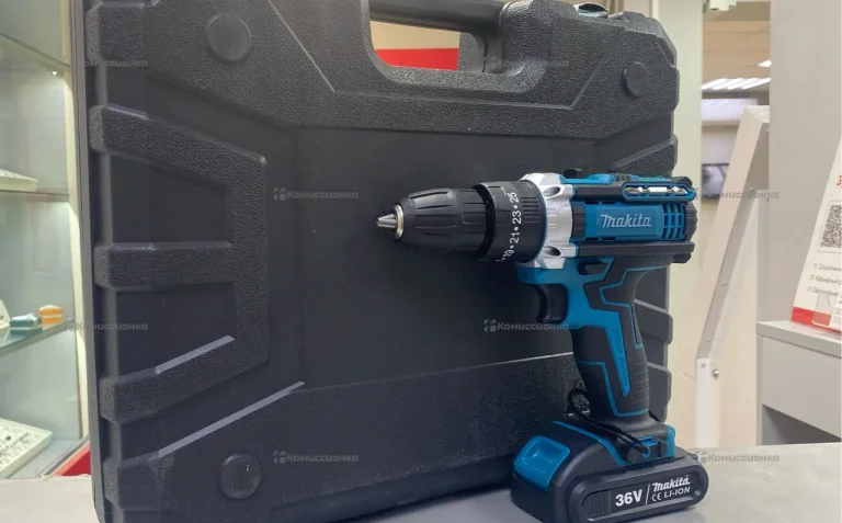 Аккумуляторная дрель шуруповерт с набором Makita (